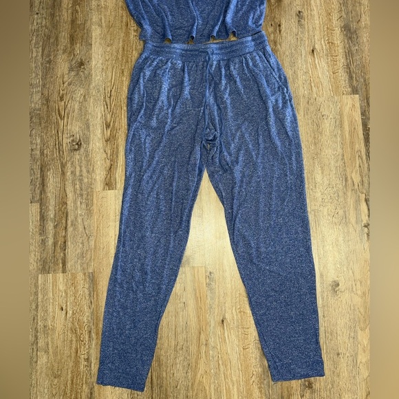 Natori • Pajama Set - Picture 4 of 9